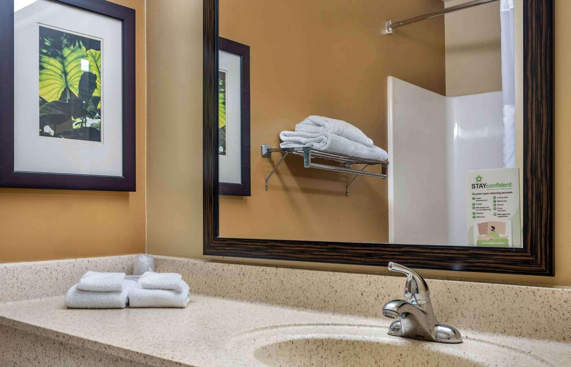 Extended Stay America Select Suites - Des Moines - Urbandale Clive Exterior photo