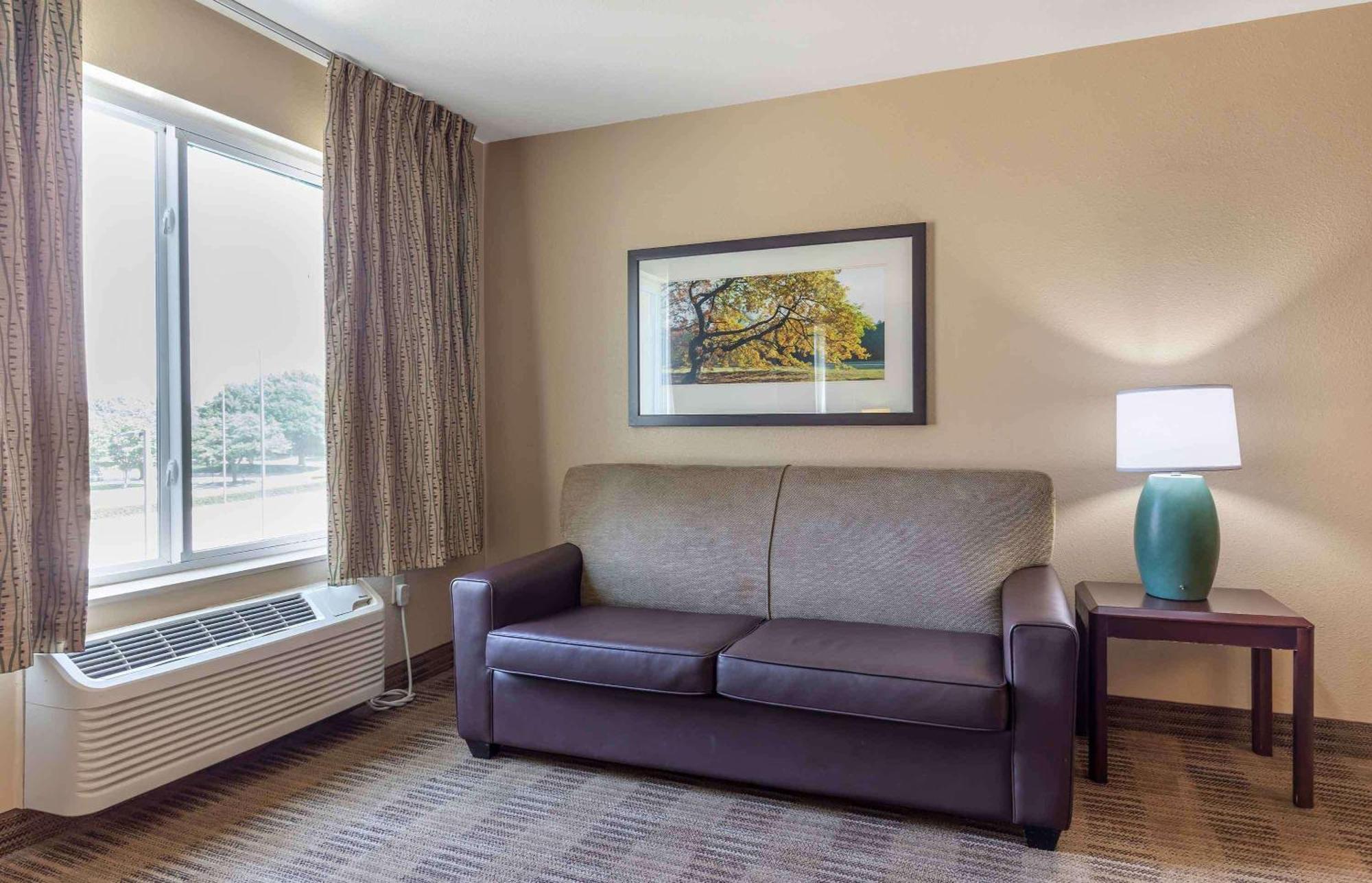Extended Stay America Select Suites - Des Moines - Urbandale Clive Exterior photo